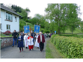 Bittprozession an Christi Himmelfahrt (Foto: Karl-Franz Thiede)